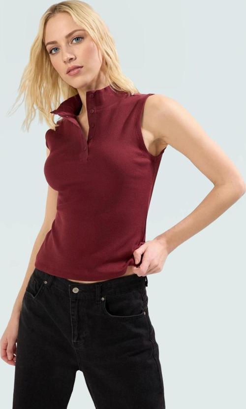 Yazlık Rahat Modal Polyester Bluz Dik Yaka Fitted Kolsuz Zarifane Tasarım