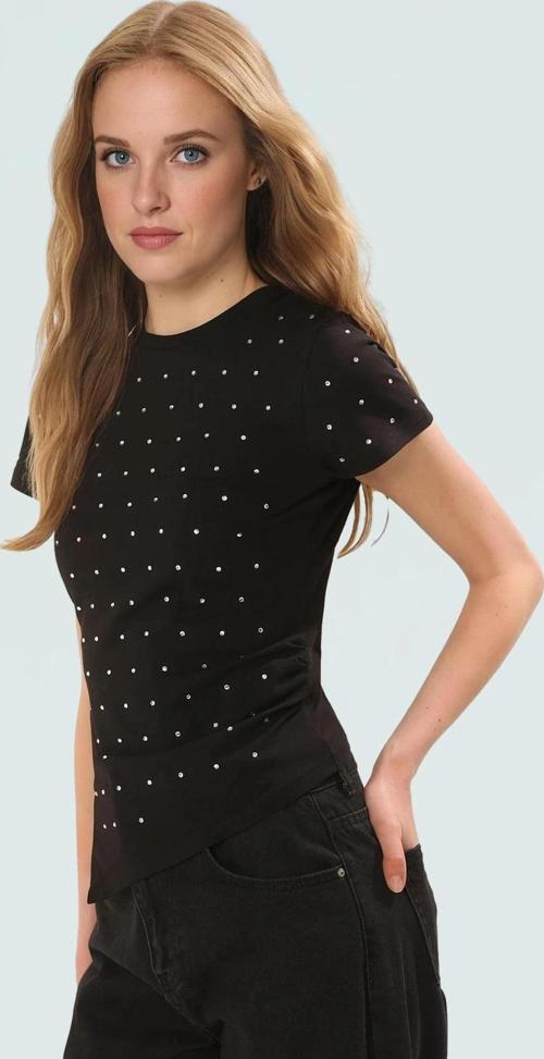 Asimetrik Taşlı T shirt Pamuklu Fitted Yazlık Dayanıklı Malzeme Modern Stil Özenle Seçilmiş