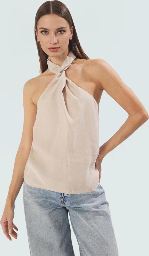 Boyundan Düğümlü Bluz Şık ve Rahat Yazlık Moda Trend Tasarım Özenle Seçilmiş