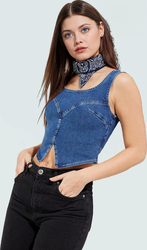 Denim Crop Bluz Fitted Kalıp Kare Yaka Yazlık Özel Tasarım Modern Stil Şık Görünüm