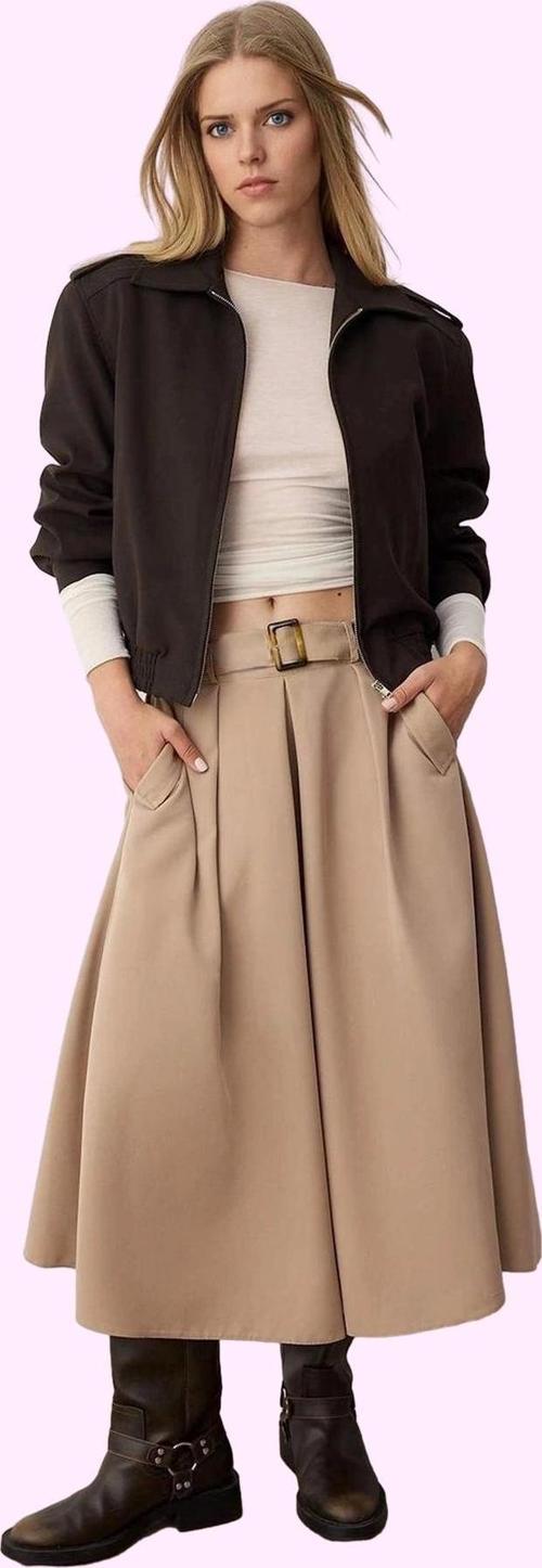 Kadın Gabardin Dokuma Midi Etek Kemer Detayı Casual Kombinler Günlük Kullanım Modern Tasarım