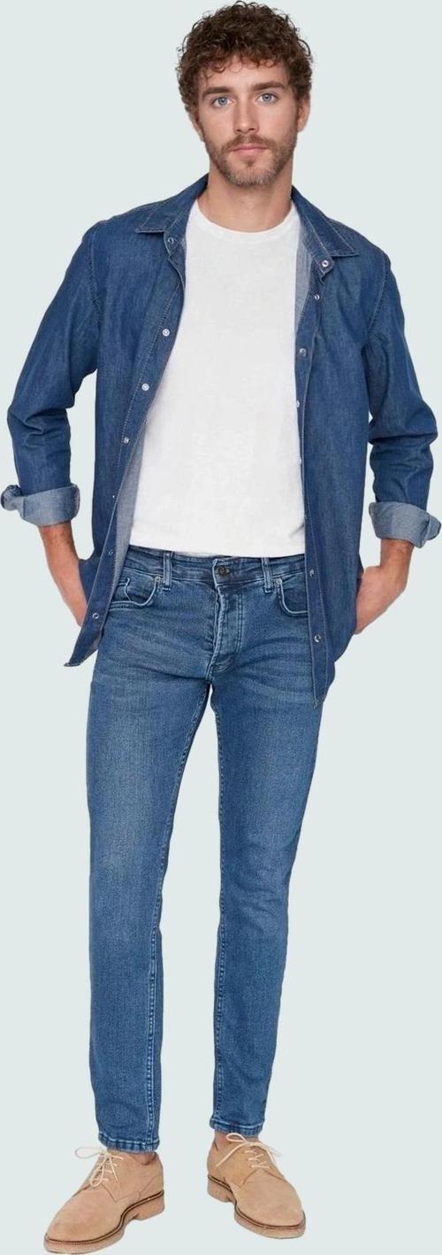 Erkek Denim Skinny Fit Kot Pantolon Pamuk Esnek Kumaş Günlük Şıklık Yaz Aylarının Vazgeçilmezi