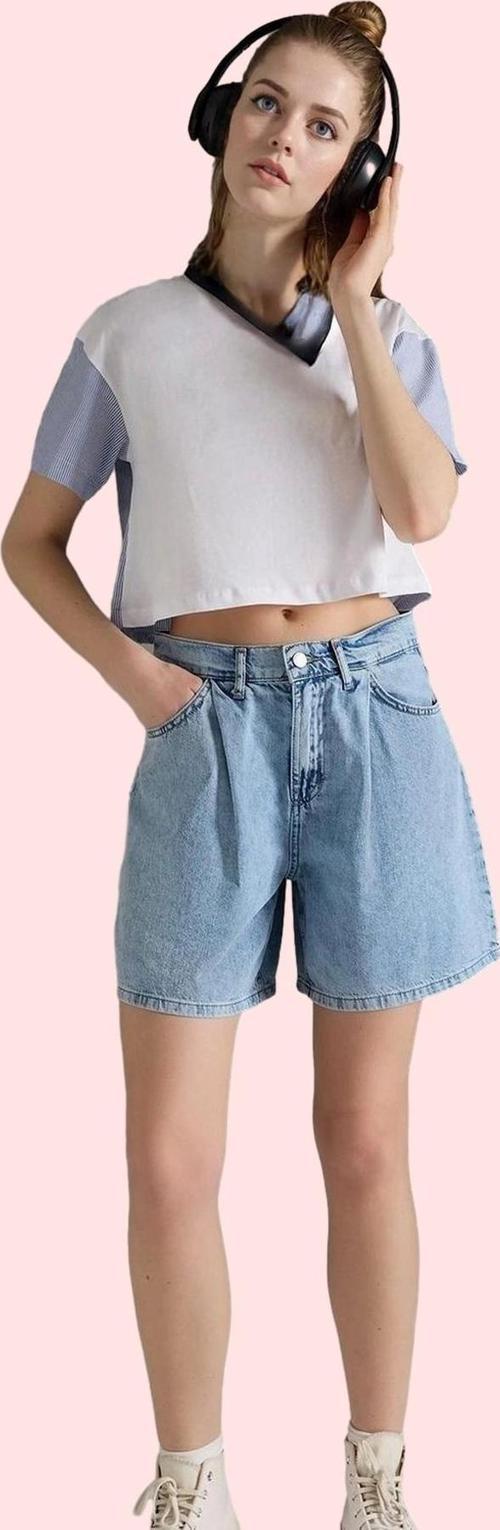 Kadın Yüksek Bel Pileli Denim Bermuda Şort Pamuk Yaz Aylarının Vazgeçilmezi Günlük Kullanım