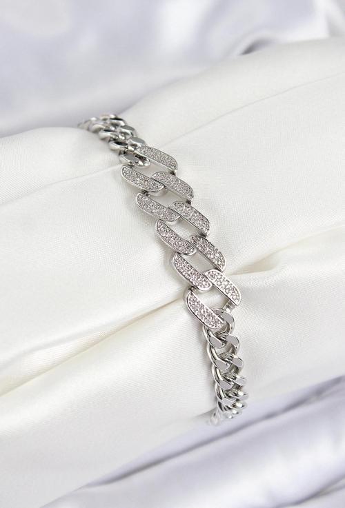 Pirinç Zirkon Taşlı Ezme Küba Zincir Model Gümüş Renk Kadın Bileklik