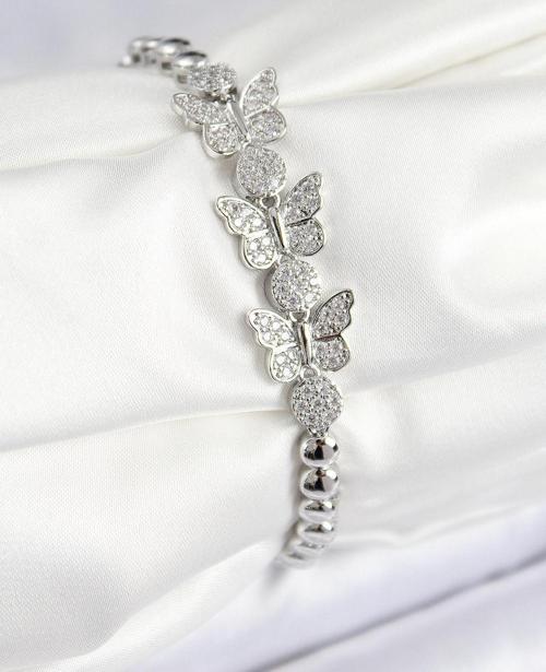 Pirinç Zirkon Taşlı Kelebek Model Gümüş Renk Kadın Bileklik