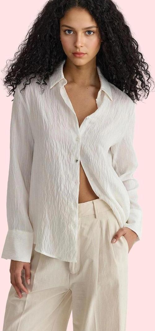 Kadın Basic Siluet Çizgili Uzun Kollu Dokuma Gömlek Rahat Günlük Stil Yaz Aylarının Vazgeçilmezi