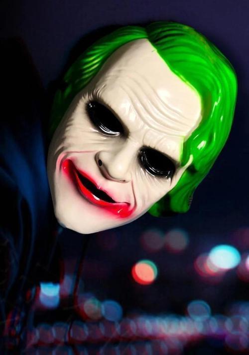 Nessiworld The Dark Knight Joker Maskesi Yeşil