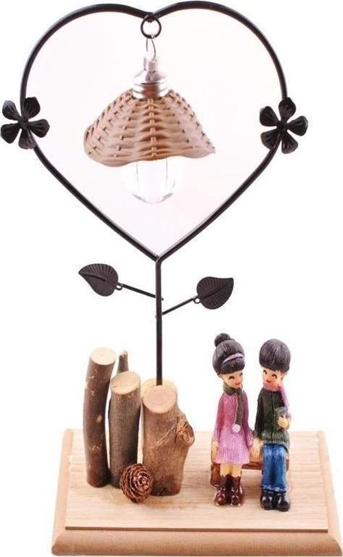 Bankta Oturan Romantik Çift Temalı Büyük Boy Masa Lambası Biblo