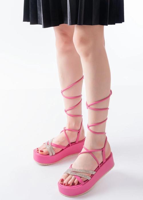 861-1010 Fuşya Gümüş Taşlı Bilekten Bağlamalı Kadın Sandalet