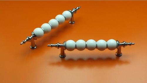 192 Mm Krom İğne Ayak Beyaz Boncuk Kulp (10 Adet)