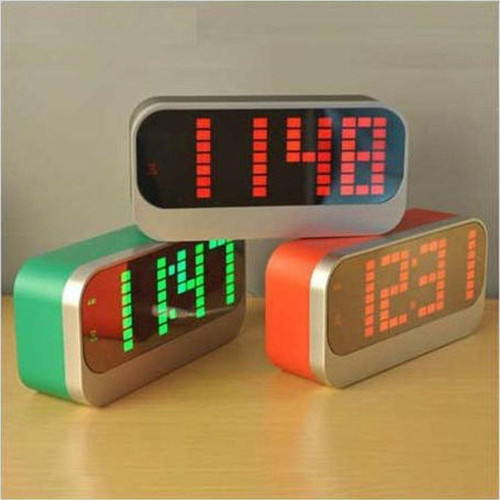 Akıllı Led Işıklı Masa Saati