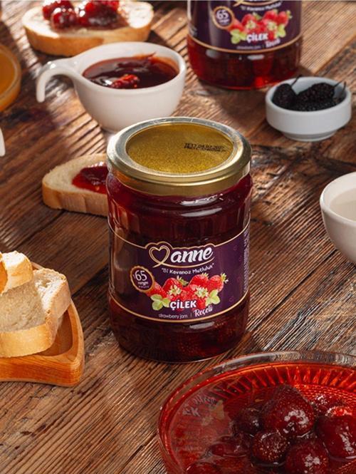 Çilek Reçeli 700G (Pancar Şekeri Ile Üretilmiştir - Glikoz, Koruyucu Içermez)