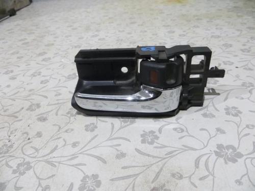 Kapı Kolu Avensis 2003-2008 İç Siyah+Krom Sağ (Oem No:69205-05040) (Adet)