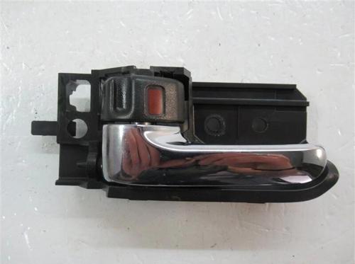 Kapı Kolu Avensis 2003-2008 İç Siyah+Krom Sol (Oem No:69206-05040) (Adet)