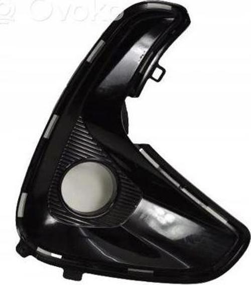 Toyota Yaris- 2020-2024  Sis Lamba Kapağı Sağ Delikli (Tyg) (Oem No:52112K0150)