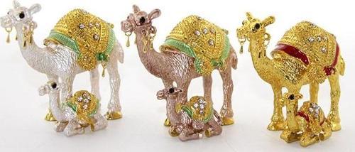 Swarovski Yavrulu Deve Model 2