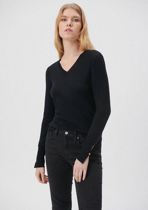 V Yaka Siyah Kazak Slim Fit / Dar Kesim 171346-900