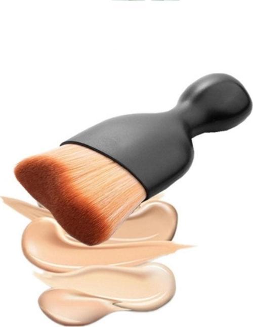 3D Kabuki Fondöten Fırçası 1 Adet