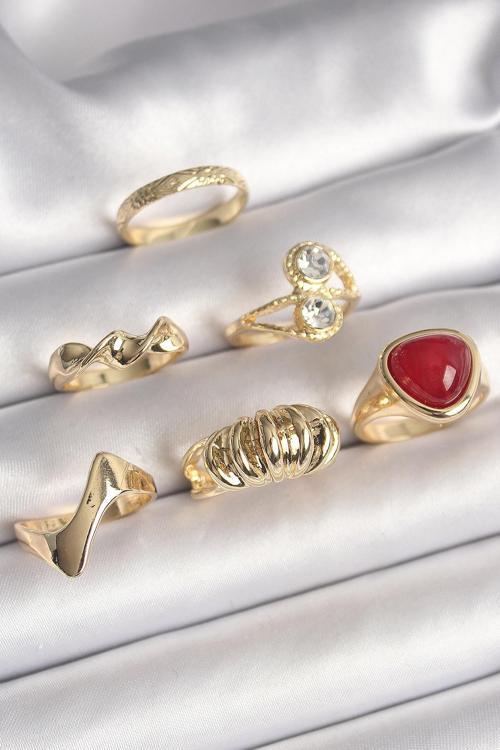 Pirinç Gold Renk Sarmal Modl Zirkon Taşlı Sarmal Detay 6 Lı Kadın Yüzük Seti