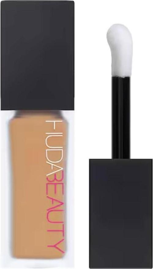 A BEAUTY FAUXFILTER Luminous Matte Liquid Concealer Toasted Almond Likit Kapatıcı 9 ML