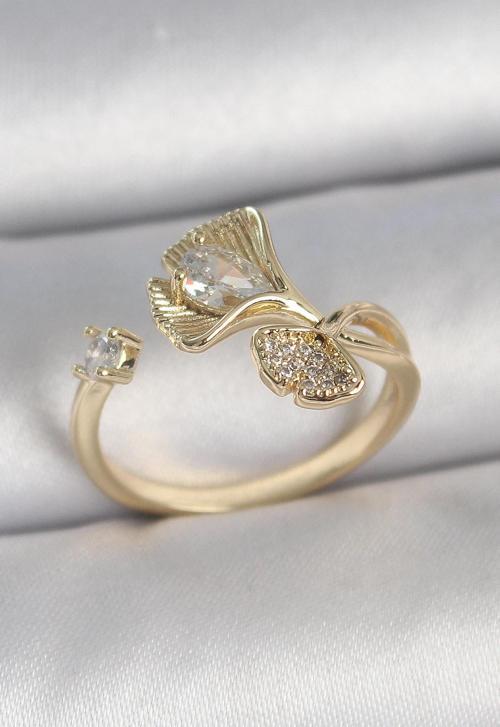 Pirinç Gold Renk Zirkon Taşlı Deniz Kabuğu Model Ayarlanabilir Kadın Yüzük