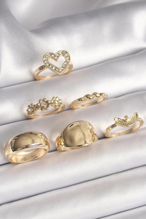Pirinç Gold Renk Zirkon Taşlı Kalp Figür Kuş Detay 6 Lı Kadın Yüzük Seti