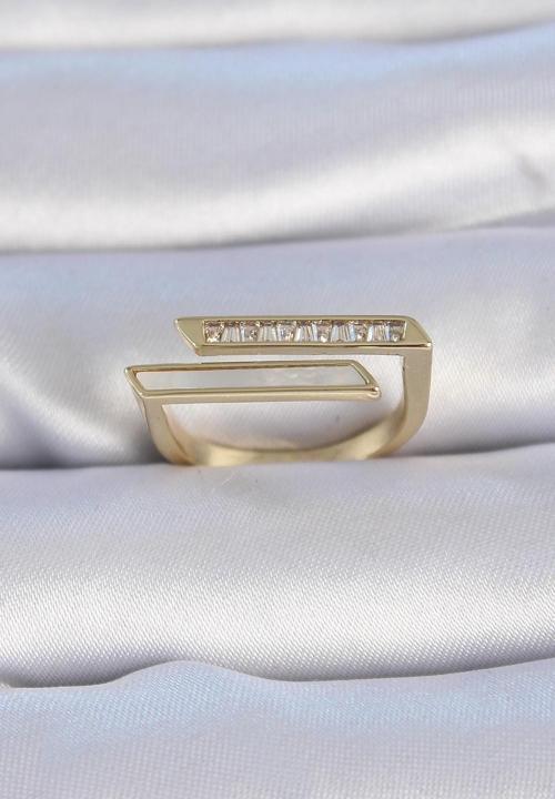 Pirinç Gold Renk Zirkon Taşlı Beyaz Sedef Detay Kadın Yüzük