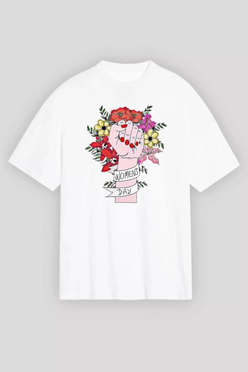 8 Mart Dünya Kadınlar Günü İçin Özel Baskılı T-shirt - Beyaz
