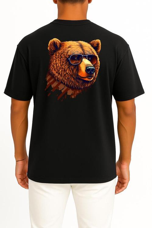 Oversize Gözlüklü Havalı Ayı Portresi Sırt Tasarımlı Unisex T-Shirt