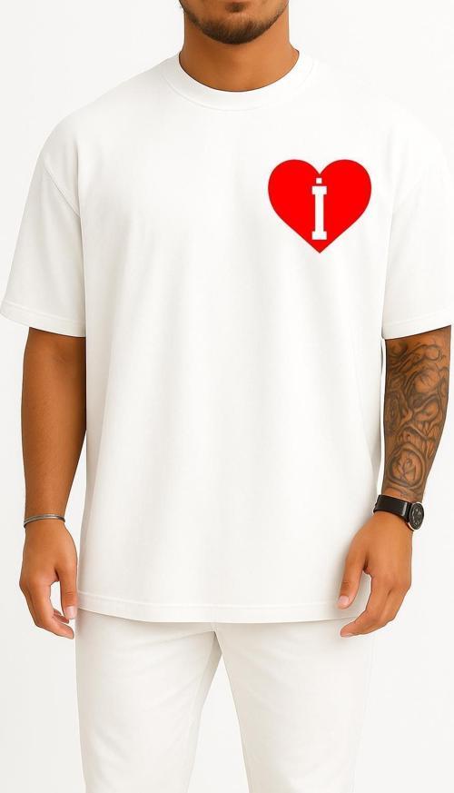 Oversize Kalp İçinde İ Harfi Cep Tasarımlı Unisex T-Shirt