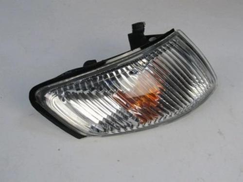 1998-2000 Mazda 626 Sdhb Ön Sinyal Sağ (Siyah Çerçeveli) (Casp) (Adet) (Oem No:Ge4T51060C)