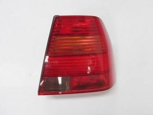 1999-2004 Volkswagen Jetta 3 Stop Lambası Sağ Usa Tip (Tyc) (Adet) (Oem No:1J5945112S)