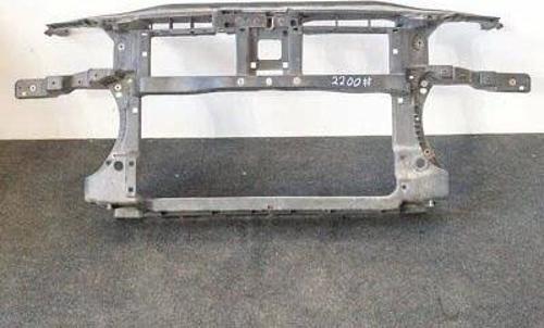 Vw Passat 2005-2010 Panel Ön  (Oem No:3C0805588H)