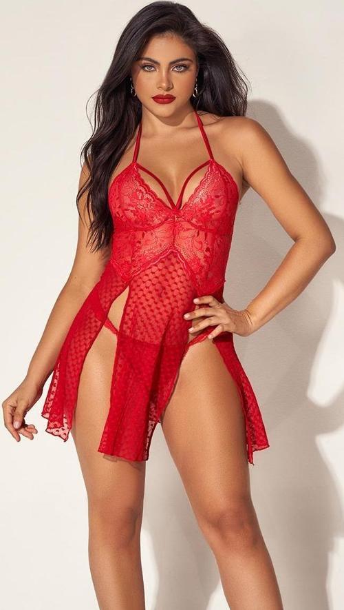 Kırmızı Dantelli Boyundan Askılı Göğüs Detay Gecelik Takımı