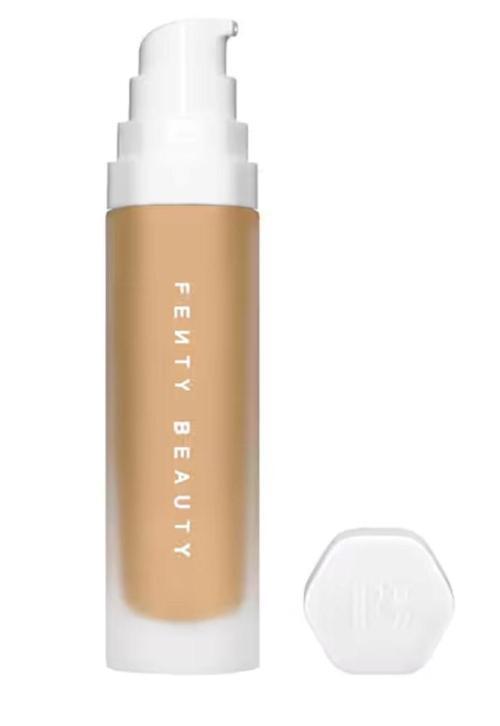 Soft' Lit Naturally Luminous Foundation 225  FENTY BEAUTY