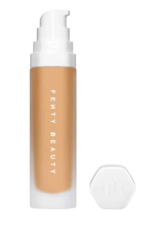 Soft' Lit Naturally Luminous Foundation 250