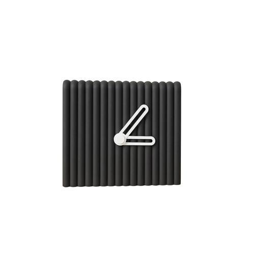 Minimalist Masa Saati