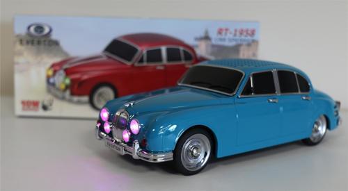 Zümrüt Yeşil (Emerald) Arabalı Nostaljik Radyo Fm-Usb-Tf-Aux Şarjlı Bl Rt-1958