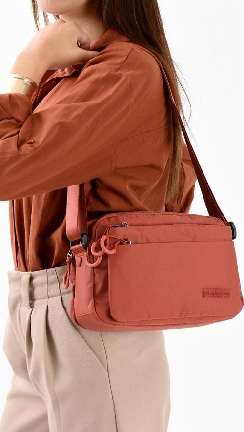 Kadın Postacı Çanta Paraşüt Kumaş Çapraz Askılı Elde Tutmalı Omuz Çantası 21*17 Cm Su İtici Kumaş