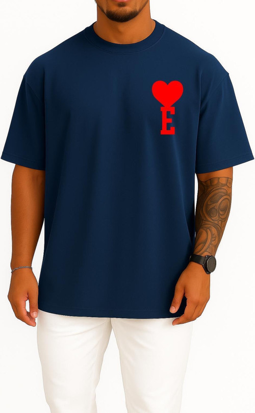 Oversize Kalp Ve E Harfi Cep Tasarımlı Unisex T-Shirt