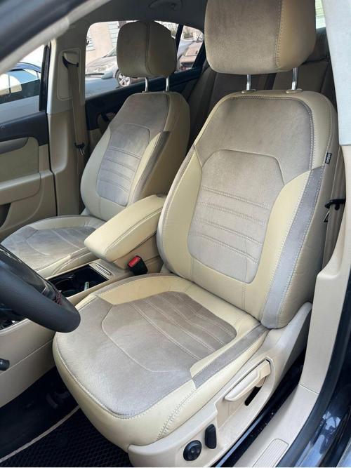 Volkswagen Passat B7 Araca Özel Koltuk Kılıfı