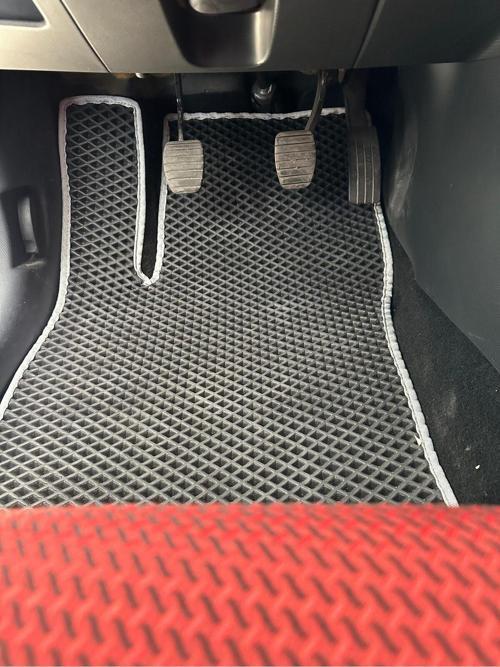 Renault Clio 4 2011-2021 Model Uyumlu Araçlara Özel Eva Paspas Takimi