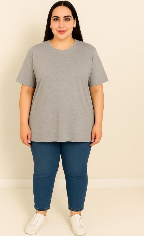 Kadın Büyük Beden Kısa Kollu Basic Oversize T-shirt 1976-25