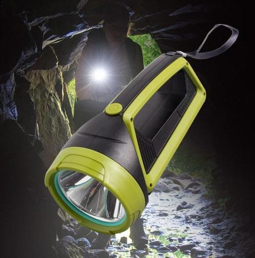 ®  Çok Fonksiyonlu  – Spot Işık + Flood Işık Kombinasyonu, Yüksek Parlaklık ve Geniş Aydınlatm