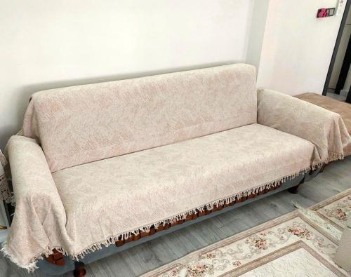 Pamuklu Kaymaz Alaca Maxi Boy Kolları Kapatan Koltuk Örtüsü (170x320)-Bej