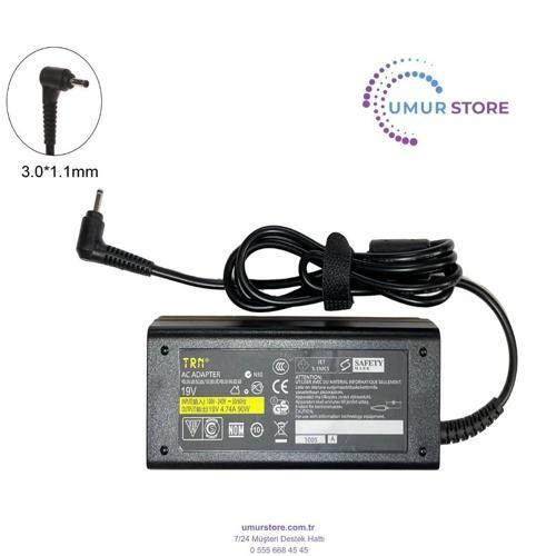 A16-090P1A 3.0x1.1mm Notebook Adaptörü