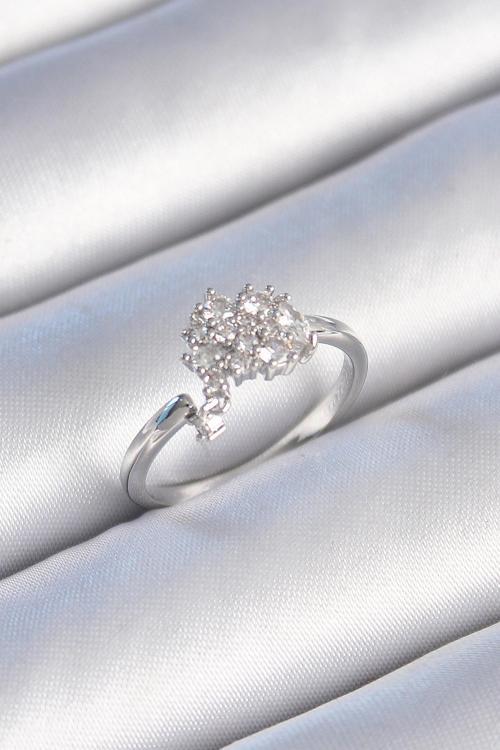 Zarif Kadın için Silver Pirinç Zirkonlu Tarz Yüzük