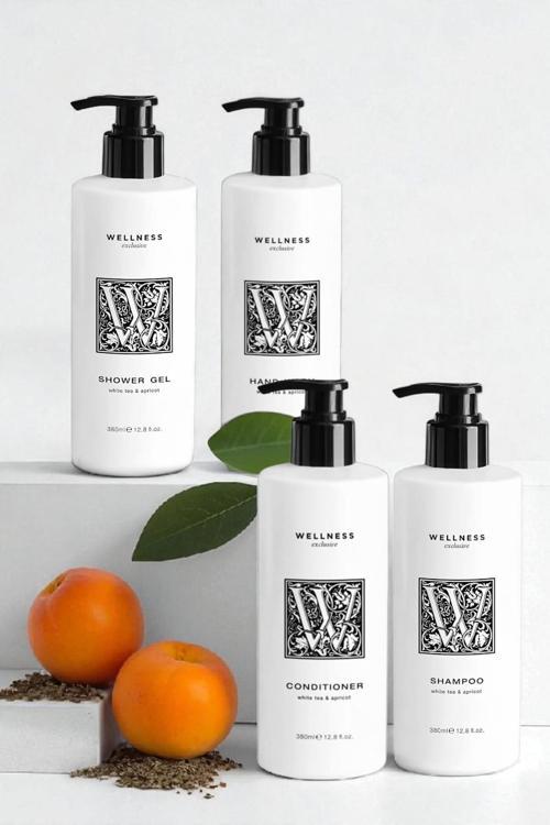 White Tea & Apricot Shampoo 380 ml + Conditioner 380 ml + Shower Gel 380 ml  + Hand Wash 380 ml