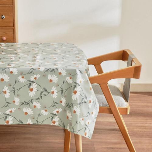 Hera Çiçekli Pvc Masa Örtüsü Yeşil