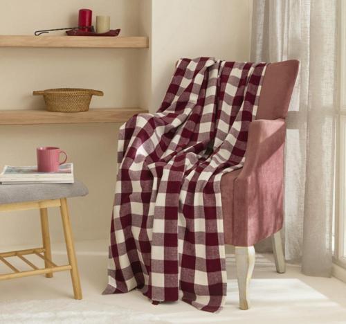 Flanel Throw Tv Battaniyesi Vişne